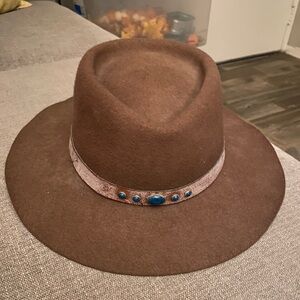 Webster Bee western mens hat in brown. 100% wool with hatband in large